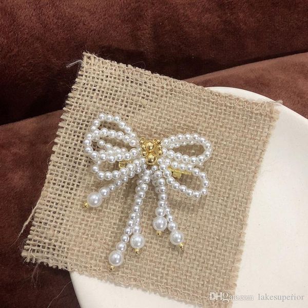 

женщины bowknot pearl бисер роскошной брошь брошь дизайнер костюм pin отворот подарки для любви подруга партии ювелирных аксессуаров, Gray