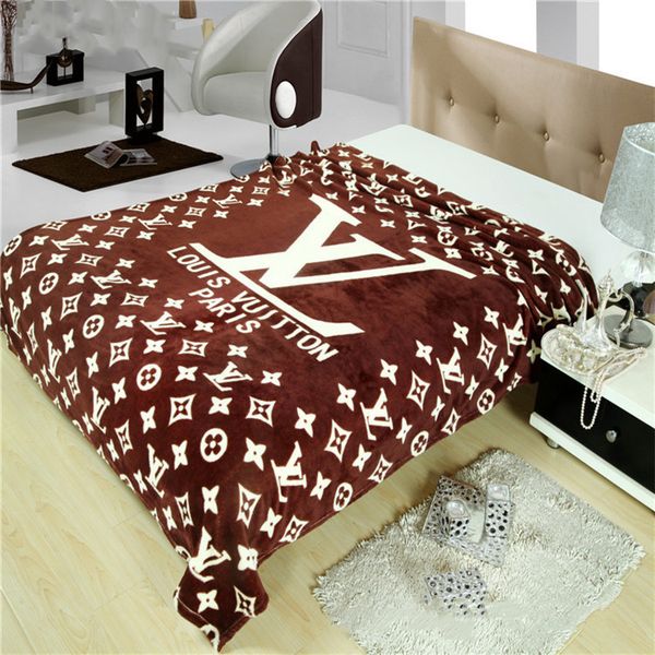 

high-quality flannel blanket spring and summer fashion tide brand blanket comfort air-conditioned blanket sofa 150 * 200cm