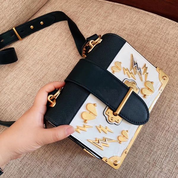 

designer handbag women shoulder bag hearts sequined fashion flap //cfy2002273