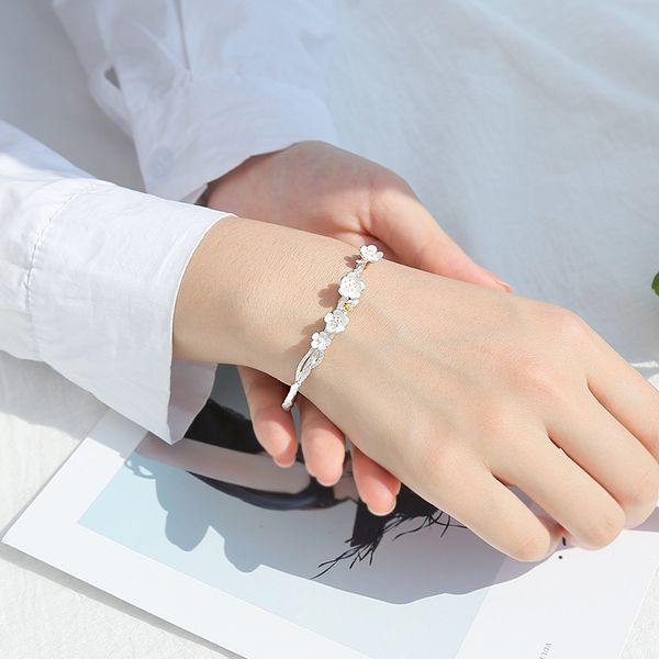

literary art silver cute peach blossom bracelet female plum bracelet korean and japanese gifts female give girlfriends, Black