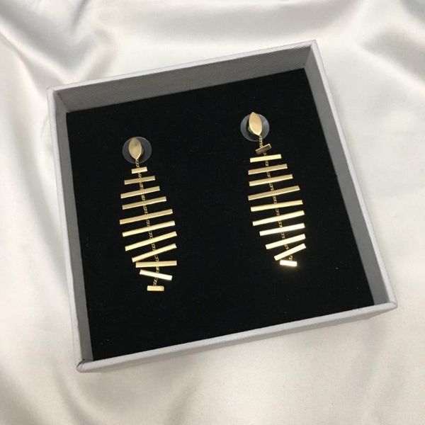 

ли подвека ко Ѭђной Ѭабо иѬкон лино велиѬне издели лађн игл, Golden;silver