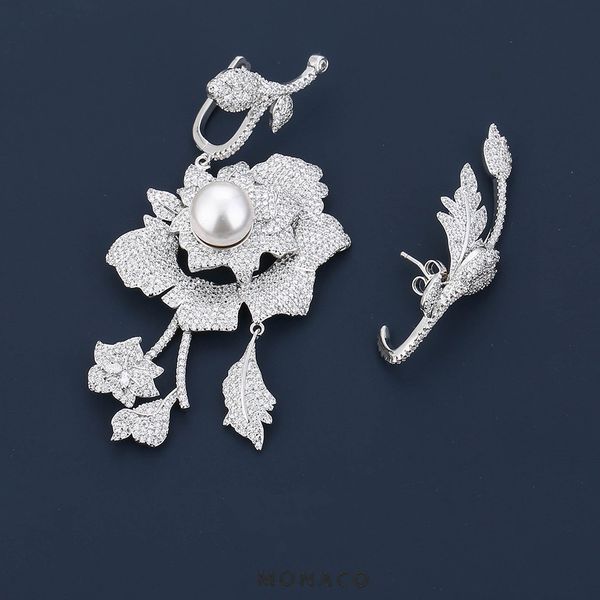 

wholesale elegant flower long earrings for women jewelry crystal earring studs with full shiny cubiz zircon female earring, Golden