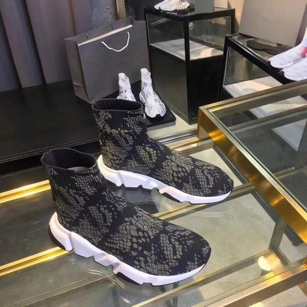 

luxury sock shoes new style for men and women, latest speed trainers with laces and tricolor sole, fashion branded sneakers 34-45 c09, Black