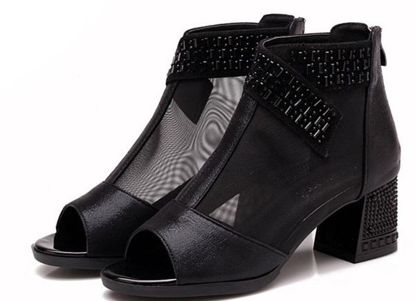 

2019 women's sandals in summer with new style high heel coarse heel @52, Black