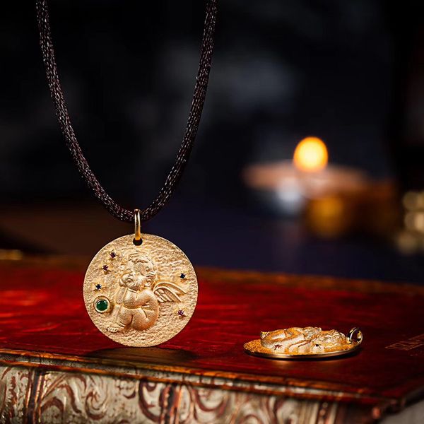 

aazuo100% real 18k yellow gold natrual emeral blue sapphire ruby lovely angel round card pendent no chain gifted for women baby, Silver