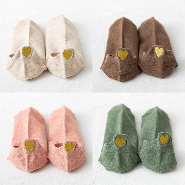 

funny woman socks women 4 pairs pack short ankle socks happy kawaii girls cotton cartoon cute heart casual sock harajuku sox, Black;white