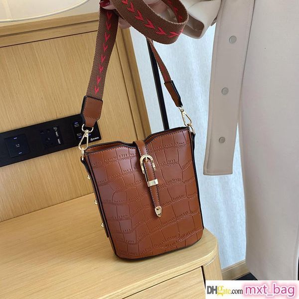 

2019 fashion good quality selling new style designer plain bucket bags ladies cross body bags bolsas femininas baide//11