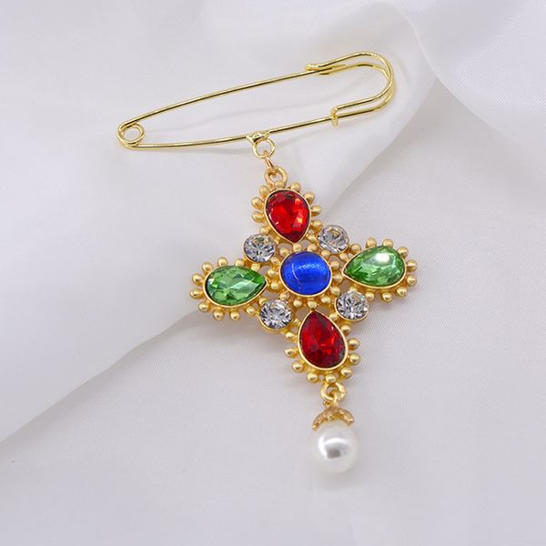 Frauen Kristall Kreuz Brosche Vintage Kreuz Brosche Anzug Revers Pin Mode Schmuck Zubehör für Geschenk Party