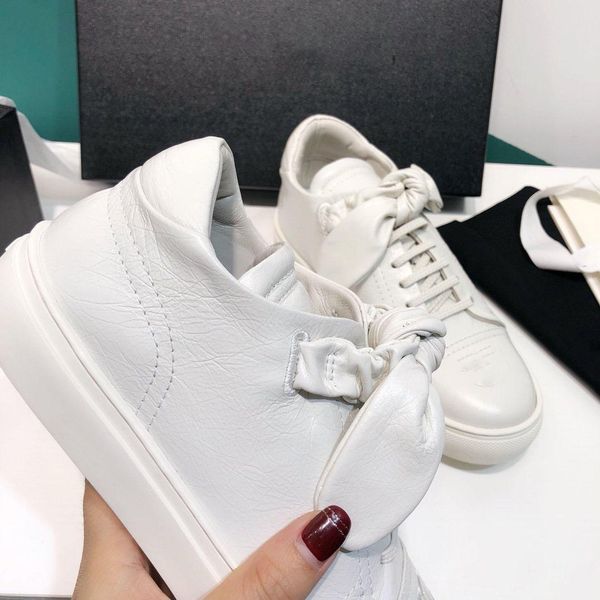 

christmas gift design, comfortable, beautiful girl, womens sneakers, casual shoes, solid color womens sneakers, shoes, sports tennis wr, Black
