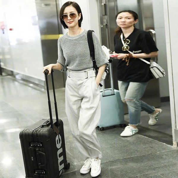 

european and american catwalk high collar sweater + harem pants with belt set, White