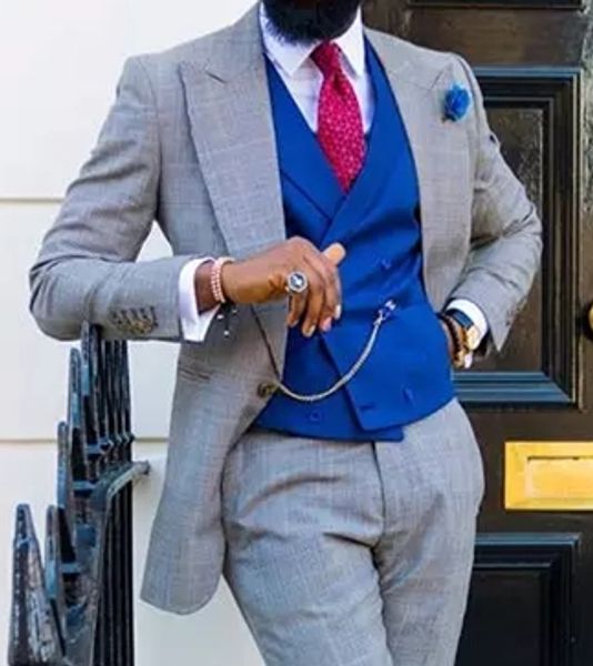 

handsome peak lapel groomsmen one button groom tuxedos men suits wedding/prom/dinner man blazer(jacket+pants+tie+vest) 049, Black;gray