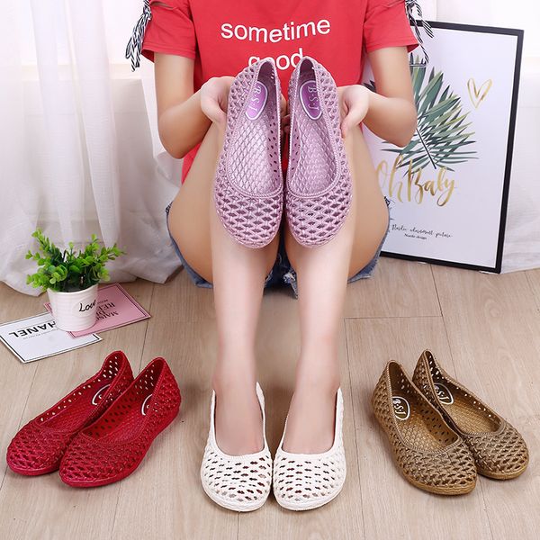 

women's sandals fashion baotou hole shoes waterproof non-slip flat with hollow mother shoes soft bottom nurse beach, Black