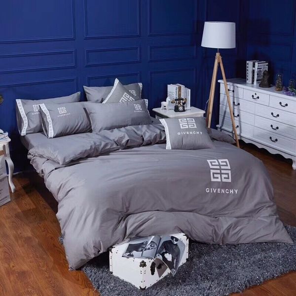 

Luxury de igner cla ic embroidered cotton bedding home textile 4 piece 1 et holiday family friend gift bedding upplie new arrive