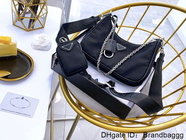 

2020 new shoulder bags handbags crossbody bag heart-shaped decoration tarpaulin nylon bag wholesale