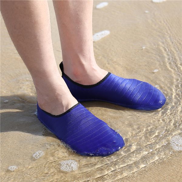 

soft aqua shoes summer shoes men beach slippers upstream shoes woman mesh wading sandals diving socks tenis masculino