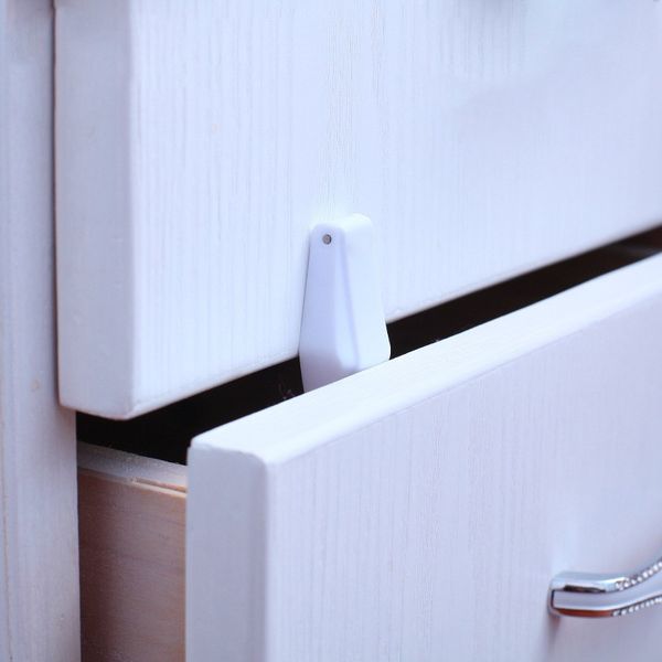 

2020 4pcs/lot children's safety kids plastic drawer lock selling child lock protection of children locking doors