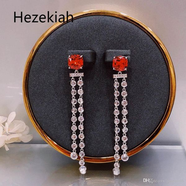 

hezekiah 925 tremella needle lady noble earrings tassel earrings personalized fashion eardrop luxurious shiny dance party ing, Golden