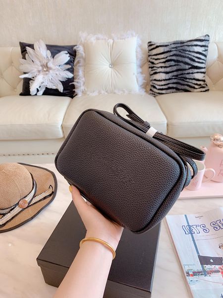 

designer-2019 newset women high-quality tote bag brand handbag messenger bag original everyday camera bag xs shoulder bags handbags purse