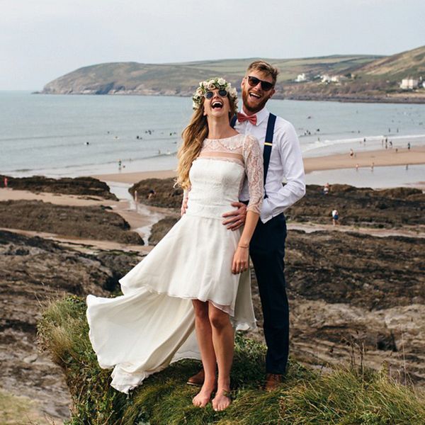 

romantic half sleeve hi-lo boho wedding dress lace chiffon bohemian country bridal wedding dresses vestidos de noiva, White