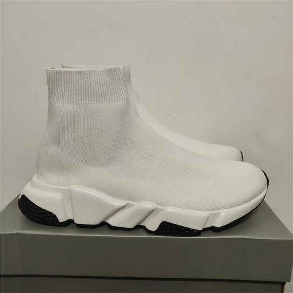 

2019 designer sneakers speed trainer runner black red triple black fashion flat socks casual shoes size 36-45 cs05