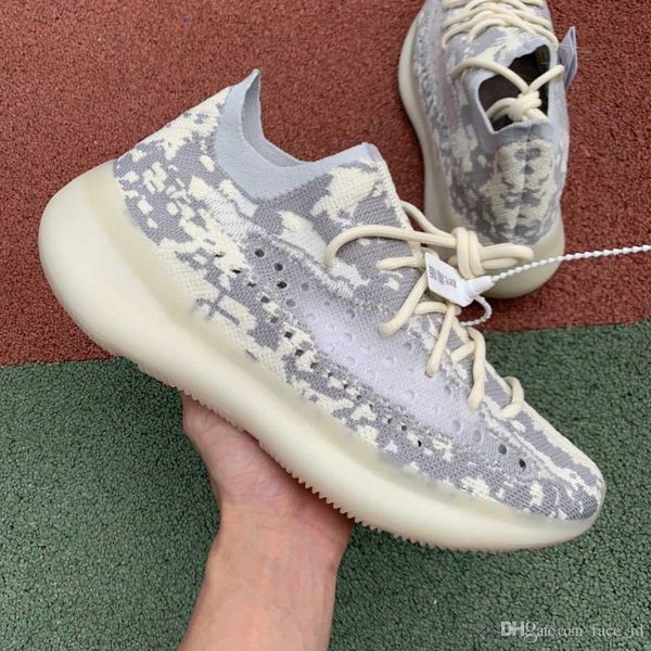 

2019 v3 white black fashion luxury designer women mens outdoor basketball shoes for men kanye sneakers star sneaker platform trainers