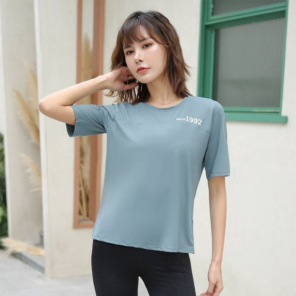 

women's yoga training fitness letter sports running t-shirt, Black;blue