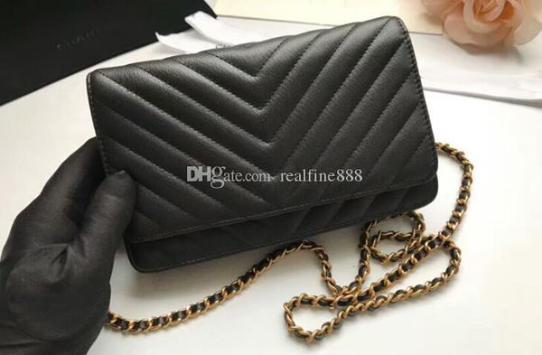 

5a a33814 lambskin v classic wallet on chain,gold/silver-tone metal hardware,come with dust bag+box+receipt+ribbon,dhl ing, Red;black
