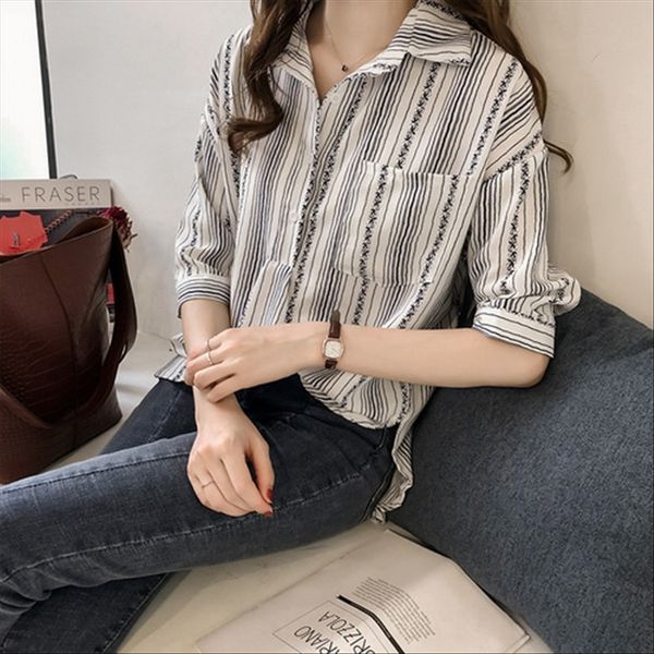 

2020 hemp cotton women's hong kong-style loose large size striped women's seven-sleeve shirt base shirt, White