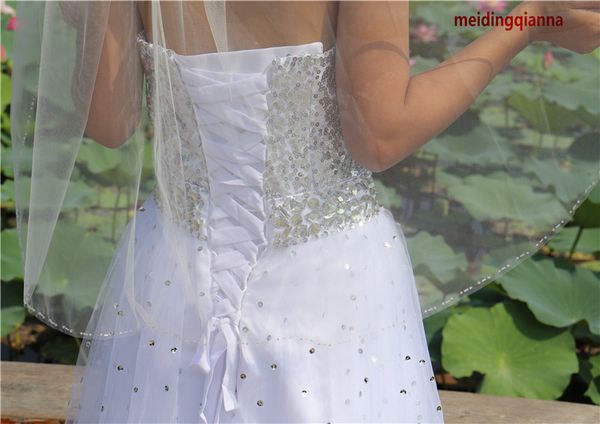 

new popular white ivory champagne red pink purple black wedding veil elegant one-tier beaded edge hip length meidingqianna brand bridal veil