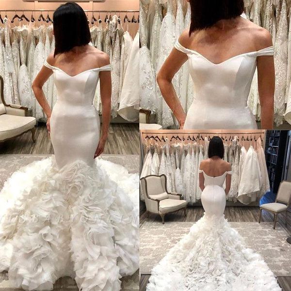 

роскошный новый конструктор backless русалка свадебные платья cap рукава милая органзы длиной до пола оборками свадебное платье невесты плат, White