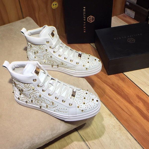 

2020 new rivet boots joint cooperation models paris socks shoes couple casual high-sneakers men and men thick bottom shoes, Black