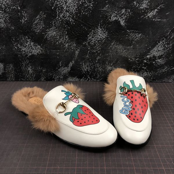 

2019 loafer half slipper kid lamb fur classical luxury louis vuitton gucci keep warm winter leather backpacks, Black;white
