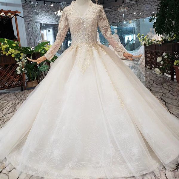 

2019 поледний пѬоой v еи вадебне пла  длиннм Ѭђкавом окѬй замонђ  White