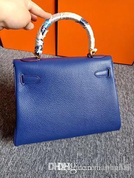 

fashion classics shoulder bagscross bodytoteshandbags brand fashion luxury designer bags famous women hand bill shoulder slant cowhidea0