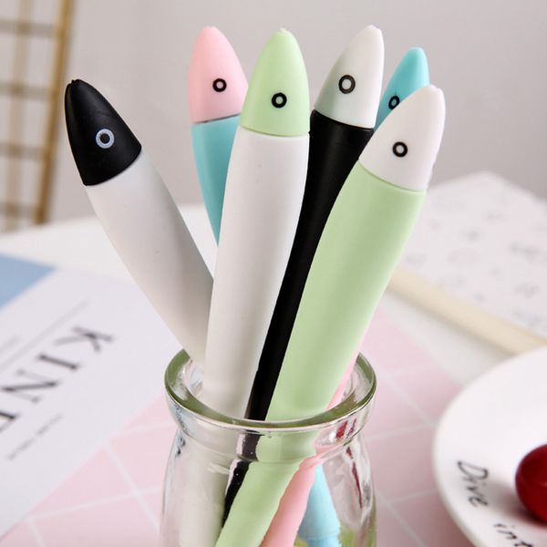 

2 pcs creative stationery cartoon small fish saury gel pen fresh and simple 0.38mm black signature water pen birthday gift
