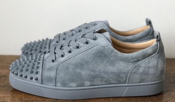 

2018 super quality men sneakers red bottom grey suede spikes sneakers junior flat louspiked luxury designer red sole casual spiked shoes, Black