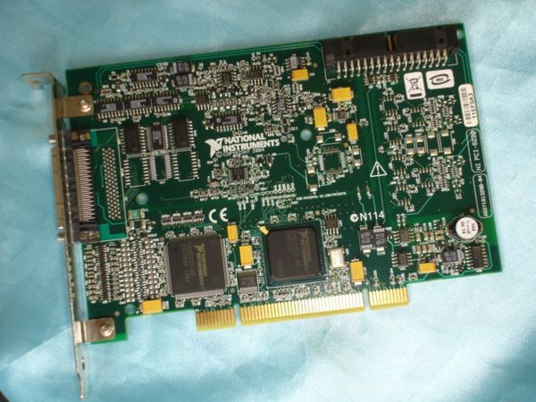 

100% испытала работу идеально подходит для ni pci-6220