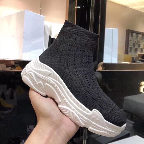 

designer women sock shoes men triple s sneaker high women sock boots speed trainer casual shoes slip-on thick bottom shoes t05, Black