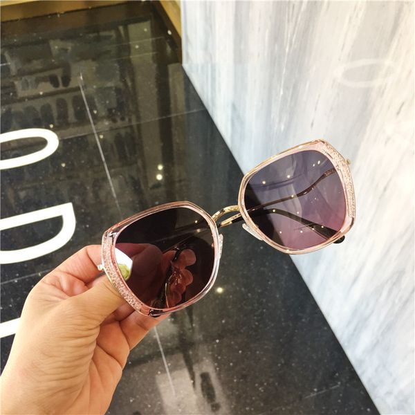 

2020 new sunglasses with red sunglasses wta face was thin models big diamond polarized uv personality street shooting, White;black