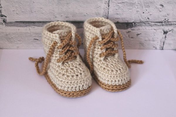 

pumpkin orange,crochet baby bootie shoes, sneaker model number zkl009