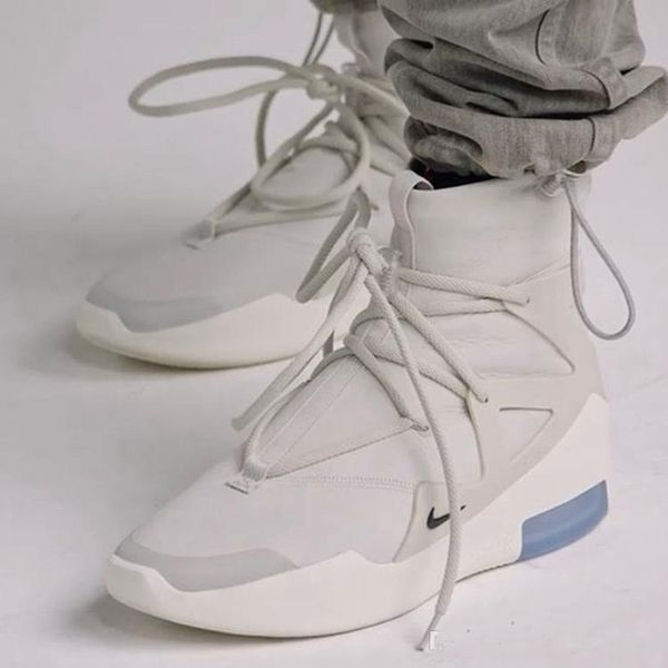 

2020 women men boots new fear of god 1 fog boots light bone black mens luxury designer casual shoes sneakers platform shoes boot xshfbcl