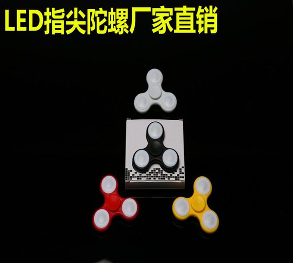 Triângulo luz dedo giroscópio dedo único brinquedo giroscópio descompressão dedo plástico LED gyro luz fria