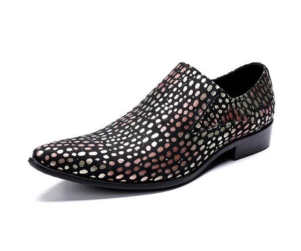 

fashion embossed driving shoes male leather casual slip-on spring summer new tassel lazy breathable male shoes, Black