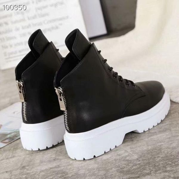 

international block designer shoes winter luxury fashion leather booties star with black and white classic ladies snow boots 35-40