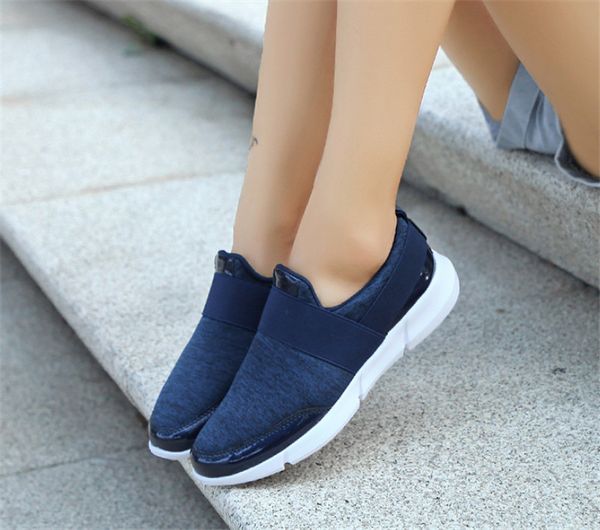 2019 Toptan Vahşi Örgü Moda Tasarımcısı Ayakkabı Üçlü S Sneaker Elbise Hafif Sneakers Pembe Mavi Siyah Gümüş Bayanlar Koşu Ayakkabıları