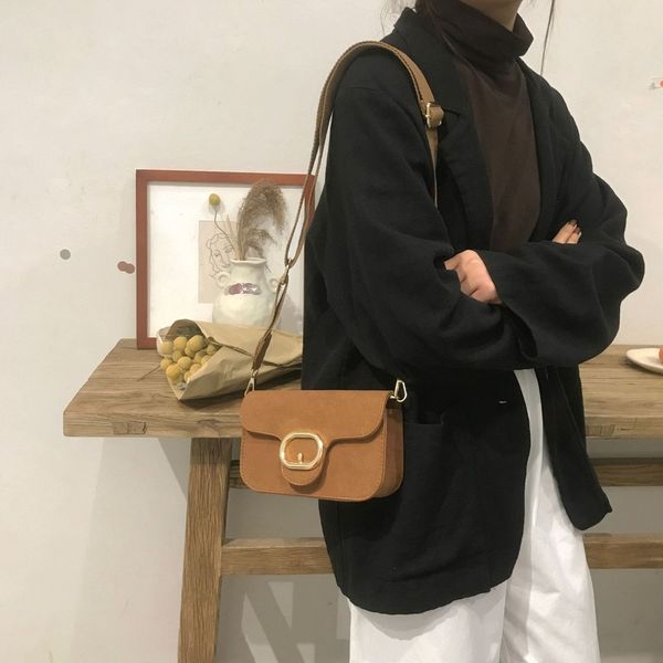 

2020 дамы сумки на ремне малый fragrance темперамент crossbody сумка новая мода ретро чистый красный матовый маленький квадрат mini