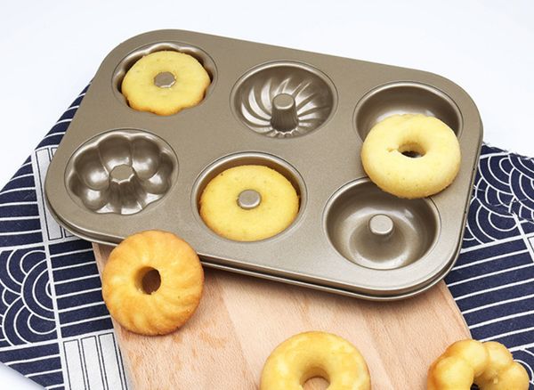 En Yeni Pişirme Kalıpları Altın Yapışmaz Üç Çiçek Donut Kalıp 6-Kurabiye Kurabiye Pişirme Karbon Çelik Kurabiye Kalıp