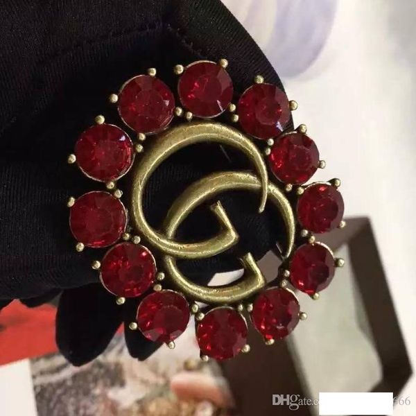 

multistyle designer letter c brooch women girls rhinestone pearl suit lapel pin famous jewelry high quality, Gray