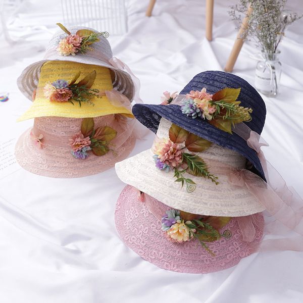 Novo e elegante Lace Straw Hat Sun For Women aba larga do chapéu Senhoras Flores Lace Praia Caps Sun Visor Hat Trilby Verão