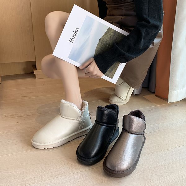 

ankle boots women non slip waterproof short booties ladies black shiny women winter snow boots keep warm plus velvet u11-05